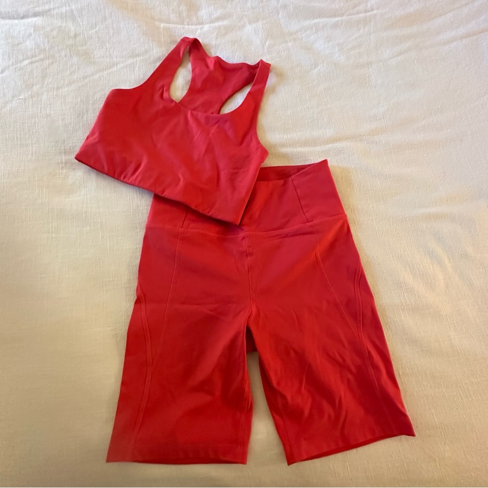 Girlfriend Collective Set